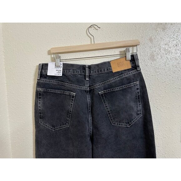 BDG W Black Rip Boyfriend Midrise Relax Fit Jean 31W 32L - Picture 11 of 12